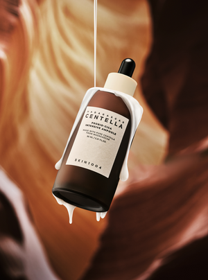 YABUKO SKIN1004 Centella Probio-Cica intensīva ampula ādai, zema, pudelē ar ampulas iepakojumu.