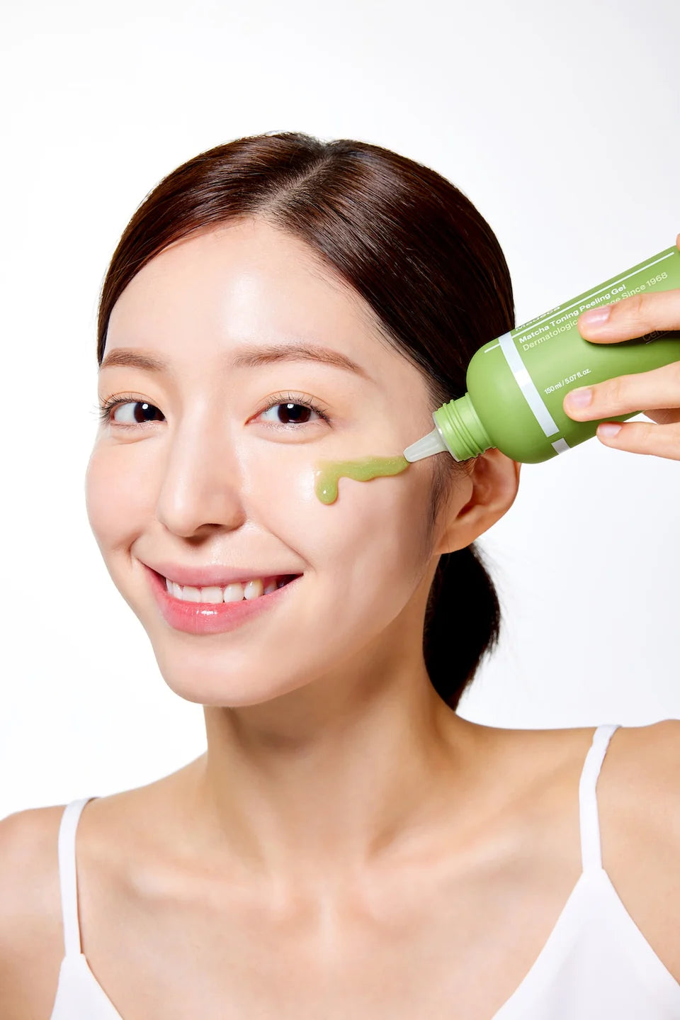 Sejas pīlinga gels ar matcha – Centellian24 Madeca Matcha