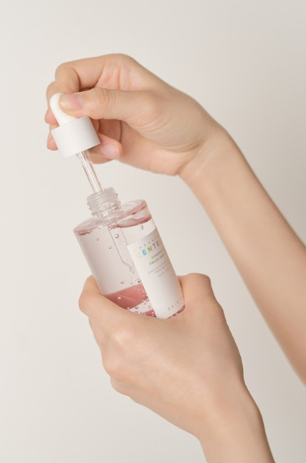 YABUKO SKIN1004 Madagascar Centella poru samazinoša ampula, 100ml, skaidrs serums ar mitrināšanas un ādas iekaisuma samazināšanu