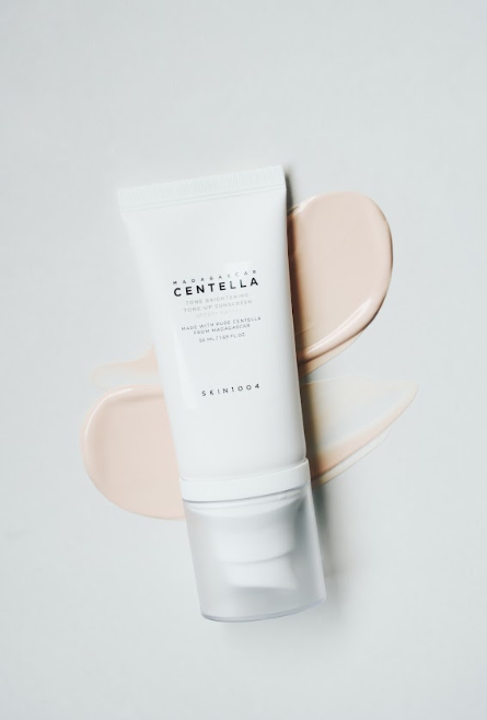 Tone-Up Saules Krēms SKIN1004 Madagascar Centella Tone Brightening Suncream SPF50 50ml