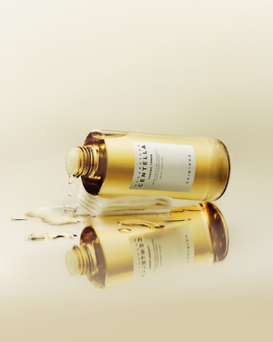 YABUKO SKIN1004 Madagascar Centella mitrinošs toniks, 210 ml, skaidrs šķidrums ar ārstnieciskām īpašībām.