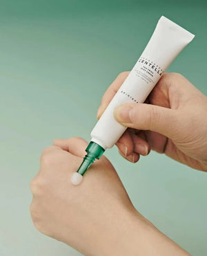 YABUKO SKIN1004 Centella Tea-Trica Spot krēms uz sejas ar sastāvdaļām pinnēm un ādas kopšanai, 20ml dzīvesveida produktu.